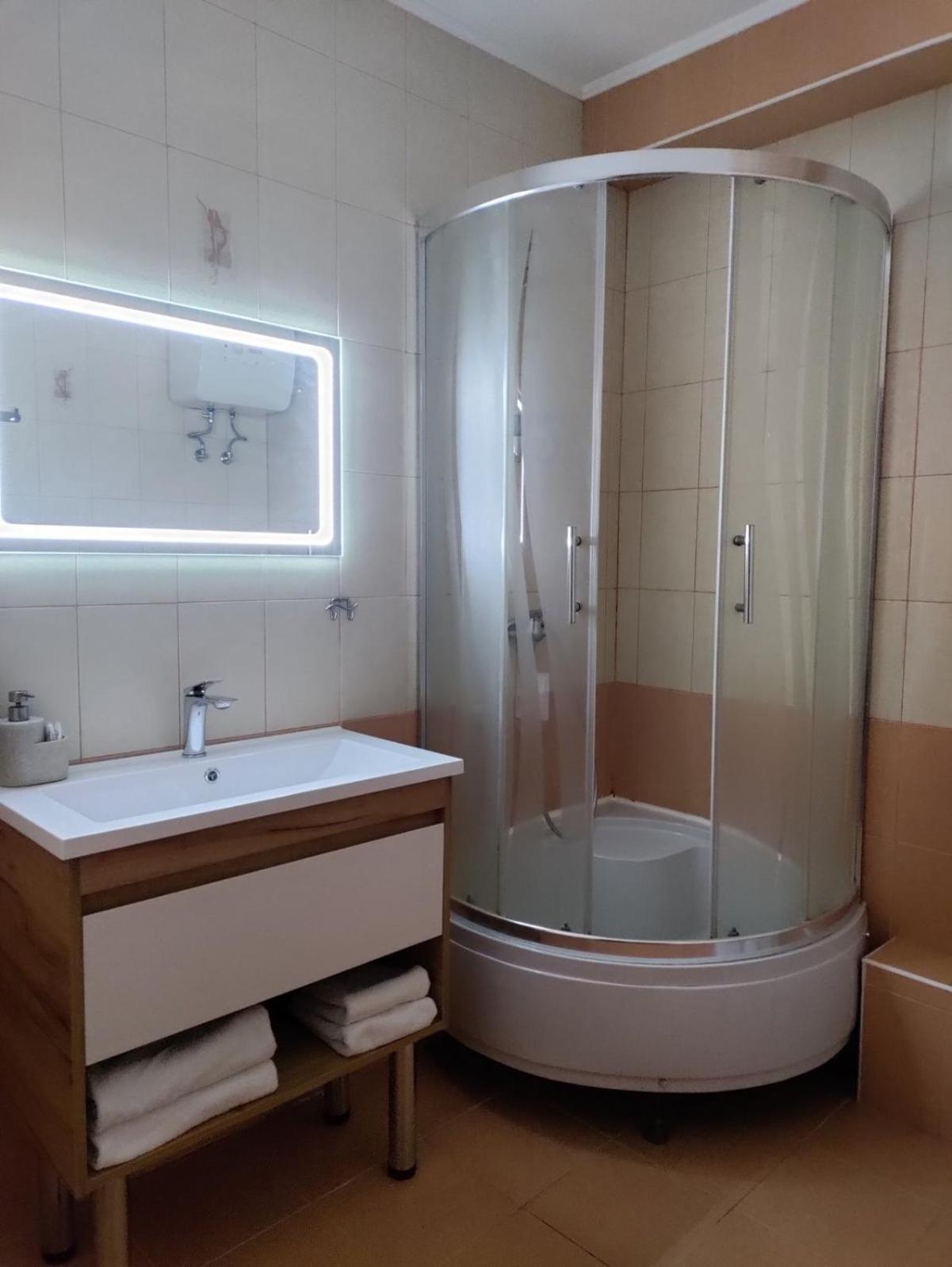 Comfort Hotel Kiev Ngoại thất bức ảnh